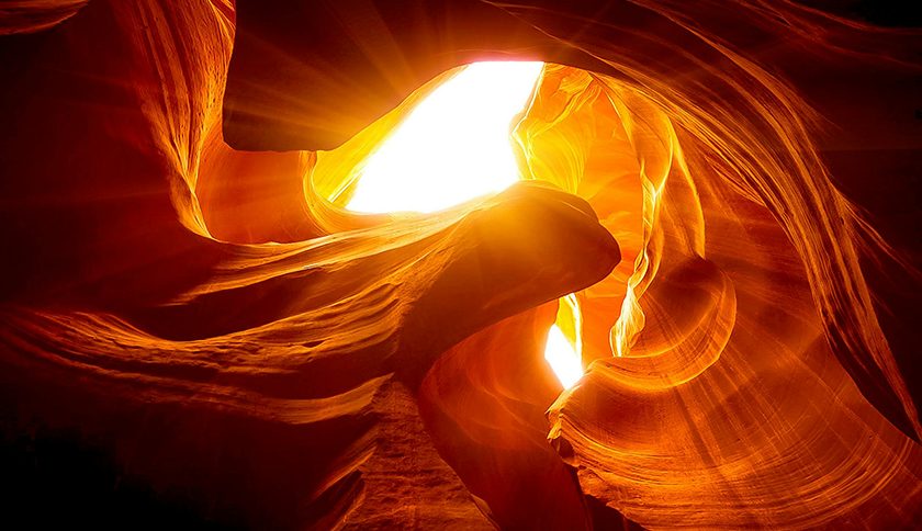 凯发天生一触即发制药盛装参展2024西鼎会，共绘健康产业新蓝图！